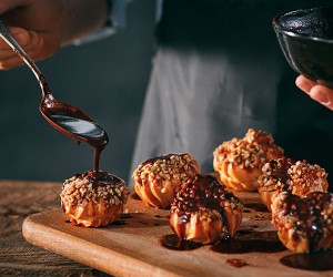 Coffee-caramel palette
